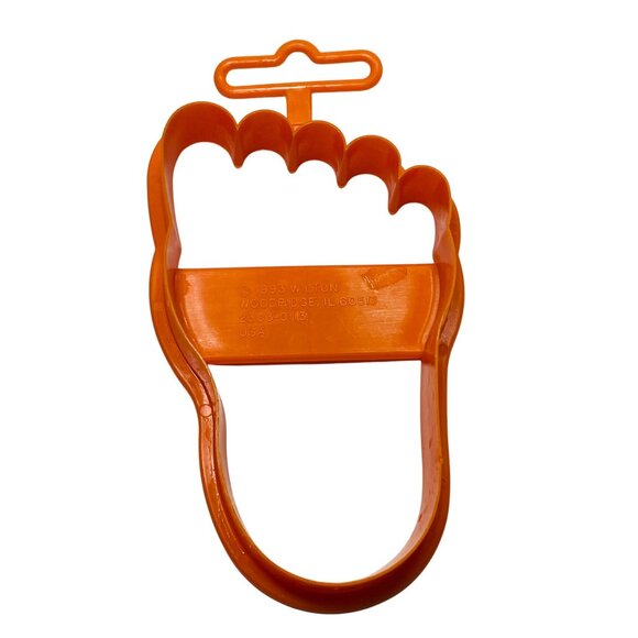 Wilton 1993 Foot Shaped Cookie Cutter Orange vintage - Picture 4 of 5